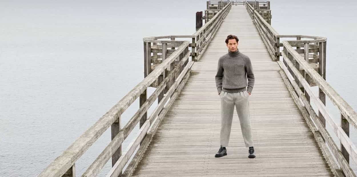 Fashion collection slide